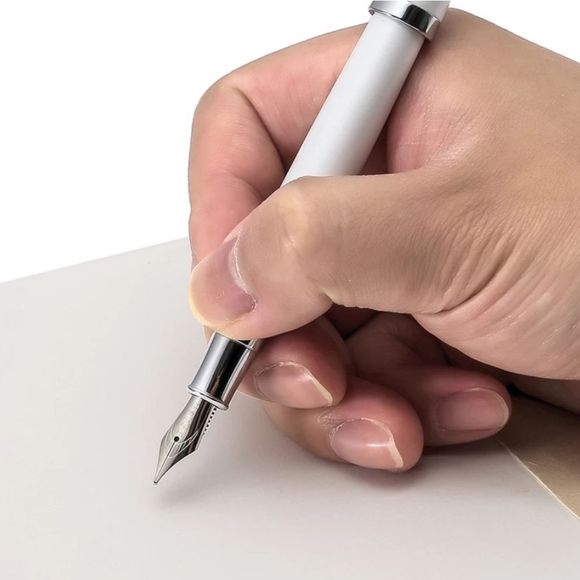 Fountain pen - Picture 4 of 4